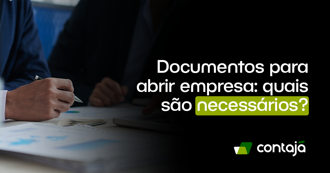Mão de uma pessoa está segurando uma caneta sobre algumas folhas de papel com gráficos. No canto direito da imagem, está o título do artigo: "Documentos para abrir empresa: quais são necessários?"