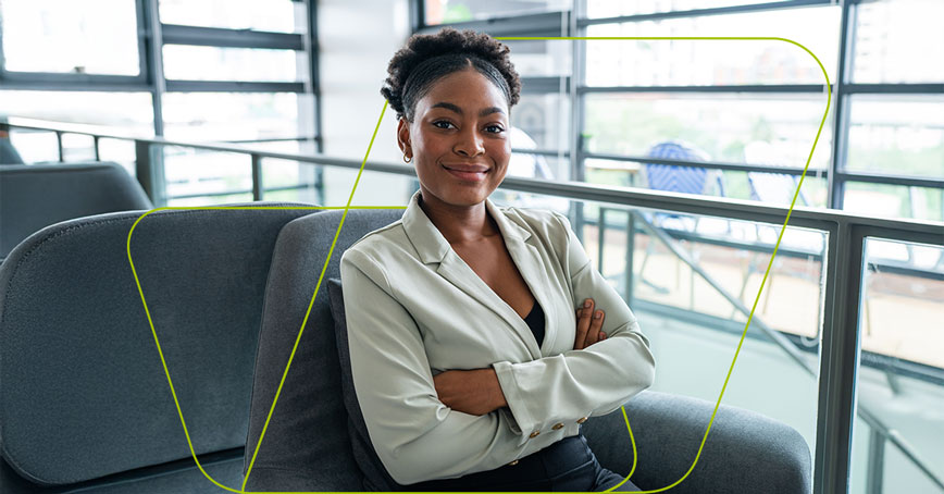 imagem de pessoa com braços cruzados