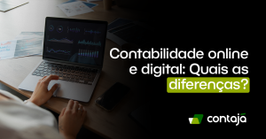 Uma pessoa está digitando em um notebook de cor cinza. Na tela do computador tem vários gráficos e dados. Próximo ao computador, tem um celular e algumas folhas de papel. No canto direito da imagem, está o título do artigo: "Contabilidade online e digital: quais as diferenças?"